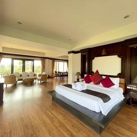 Gassan Legacy Golf Club Otel Lamphun Dış mekan fotoğraf