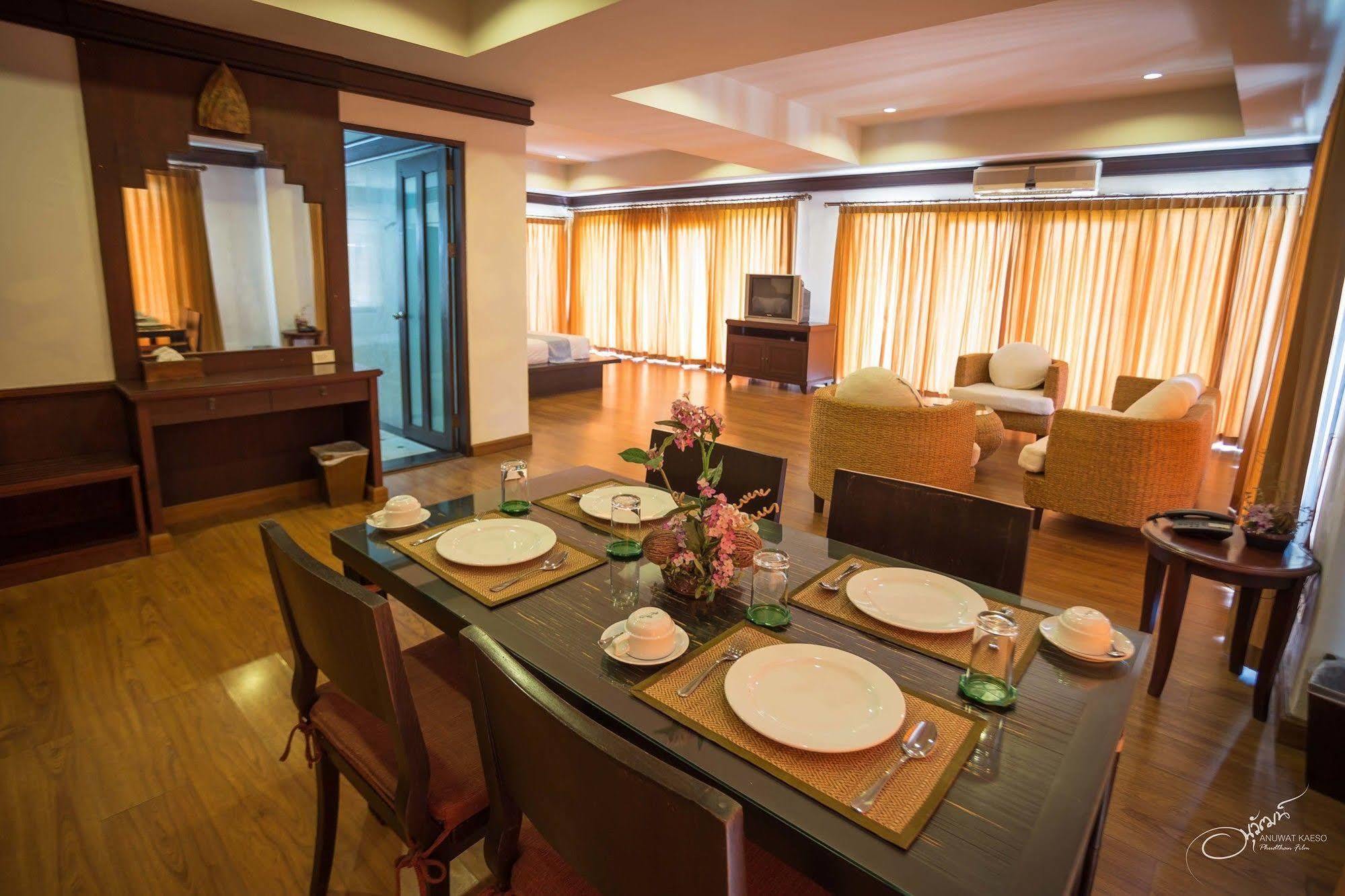 Gassan Legacy Golf Club Otel Lamphun Dış mekan fotoğraf