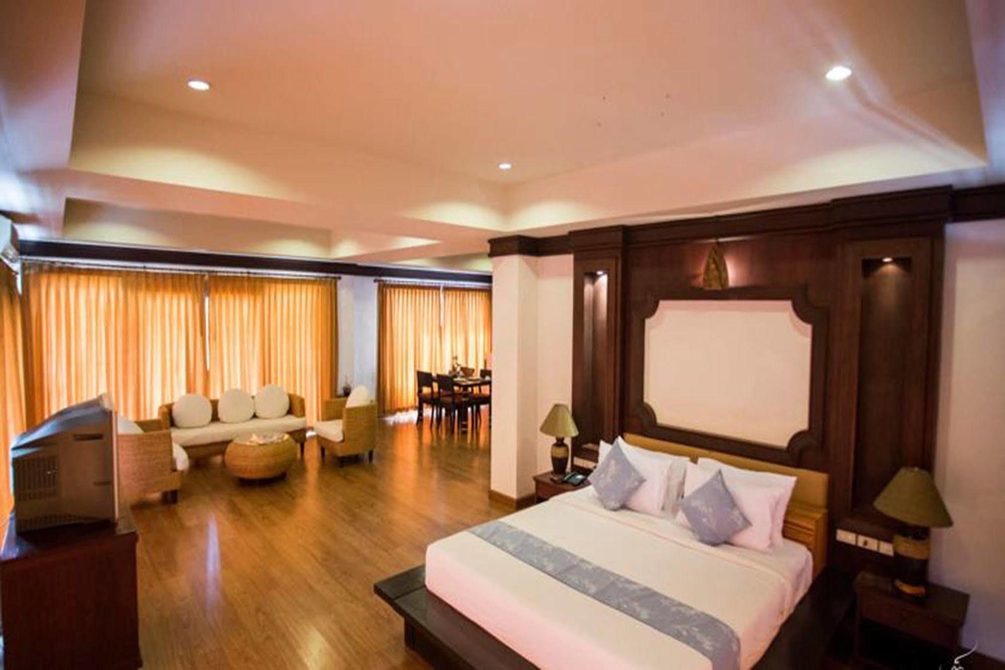 Gassan Legacy Golf Club Otel Lamphun Dış mekan fotoğraf